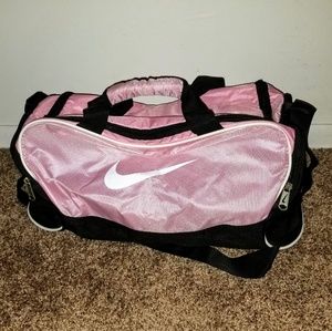Nike Work Out Duffle Bag Pink Sport Travel Tote